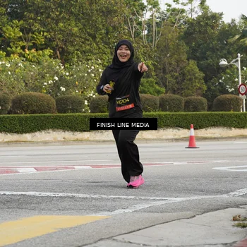 Runner Photo 6217004