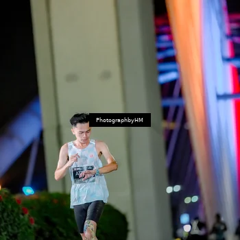 Runner Photo 6217056