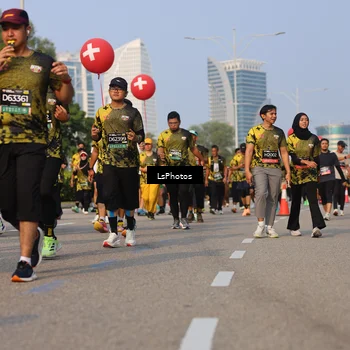Runner Photo 6217305