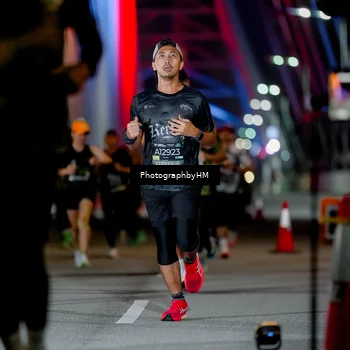 Runner Photo 6217663