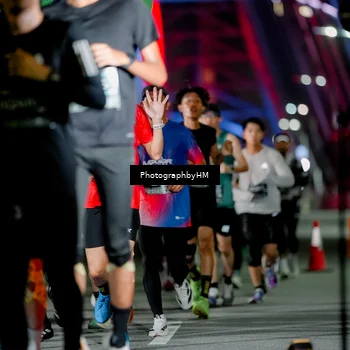 Runner Photo 6217666