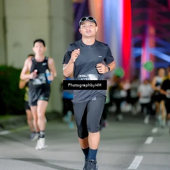 Runner Photo 6217670