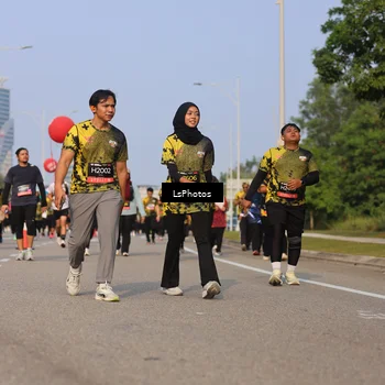 Runner Photo 6217690