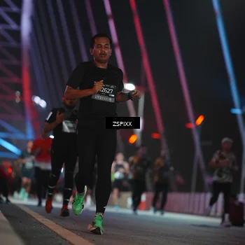 Runner Photo 6217803