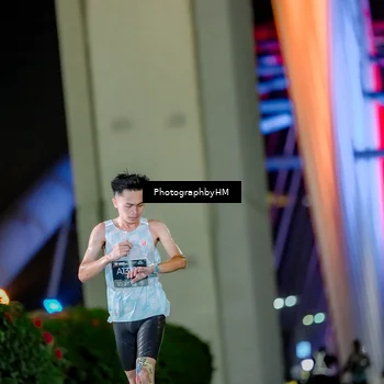 Runner Photo 6217858
