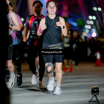 Runner Photo 6217859