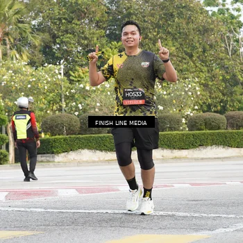 Runner Photo 6217899