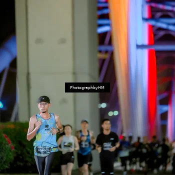 Runner Photo 6217984