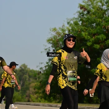 Runner Photo 6218041