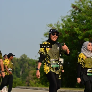 Runner Photo 6218043