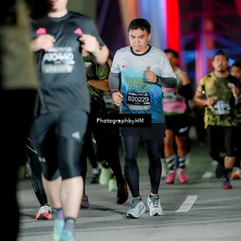 Runner Photo 6218054