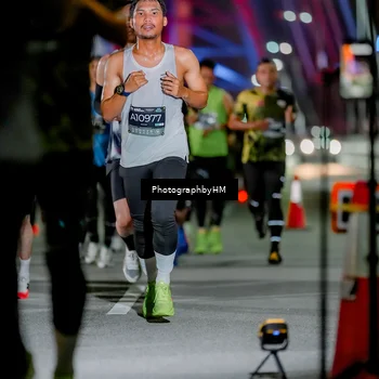 Runner Photo 6218095