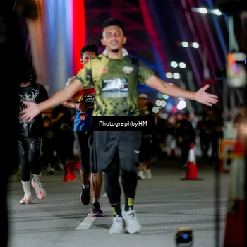 Runner Photo 6218097