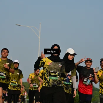 Runner Photo 6218105