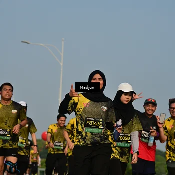 Runner Photo 6218123