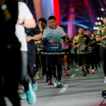 Runner Photo 6218167