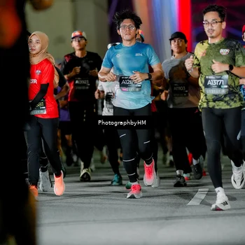 Runner Photo 6218234