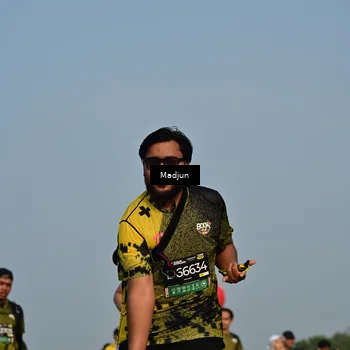 Runner Photo 6218249