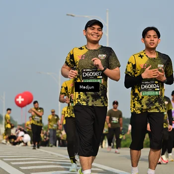 Runner Photo 6218344