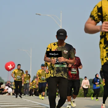 Runner Photo 6218371