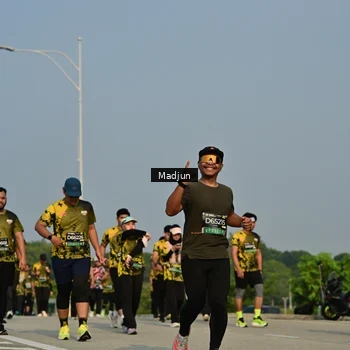 Runner Photo 6218463