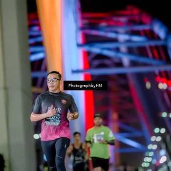 Runner Photo 6218584