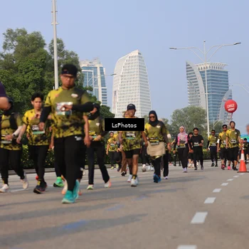 Runner Photo 6218626