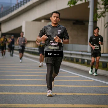 Runner Photo 6218723