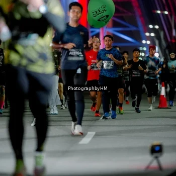 Runner Photo 6218732