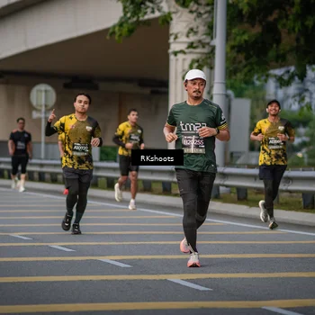 Runner Photo 6218738