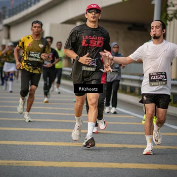 Runner Photo 6218757