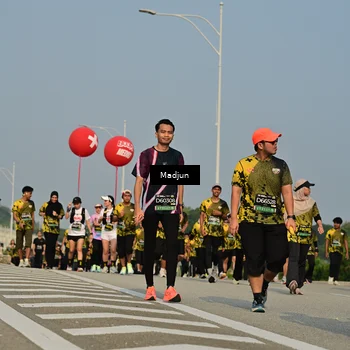 Runner Photo 6218759