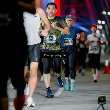 Runner Photo 6218791