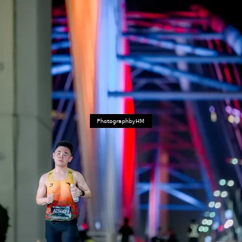 Runner Photo 6218793
