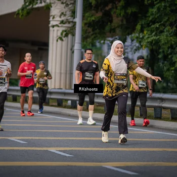 Runner Photo 6218796