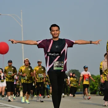 Runner Photo 6218869
