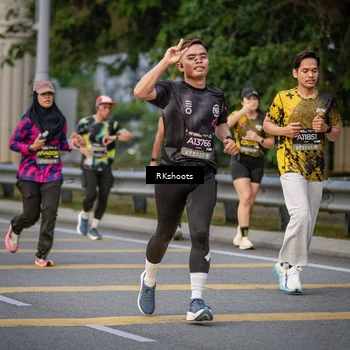 Runner Photo 6218880