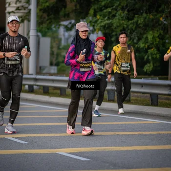 Runner Photo 6218883