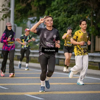 Runner Photo 6218896