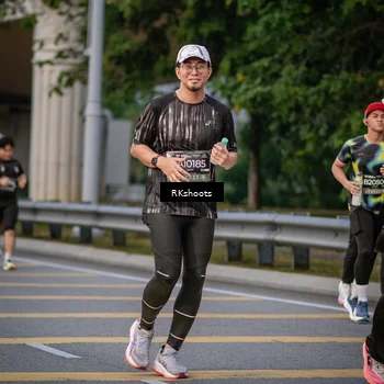 Runner Photo 6218900