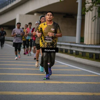 Runner Photo 6218945