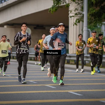 Runner Photo 6219001