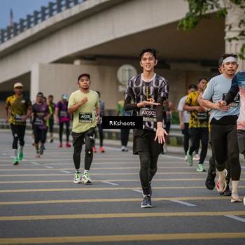 Runner Photo 6219025