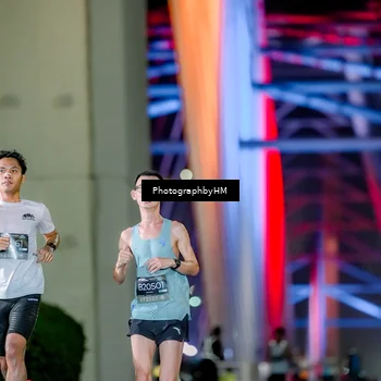 Runner Photo 6219060