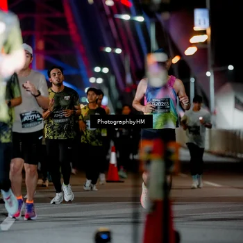 Runner Photo 6219063