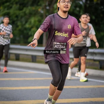 Runner Photo 6219142