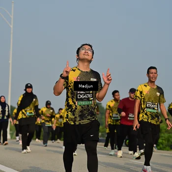 Runner Photo 6219235
