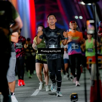Runner Photo 6219286