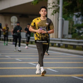 Runner Photo 6219323