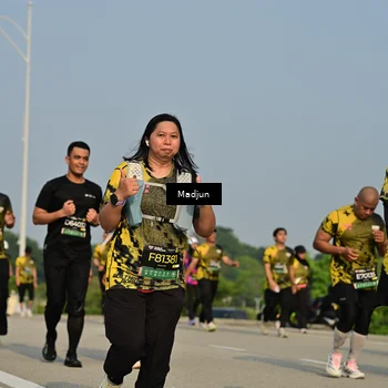 Runner Photo 6219345